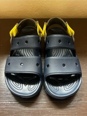CROCS Kids Navy and Yellow Adjustable Strap Sandals